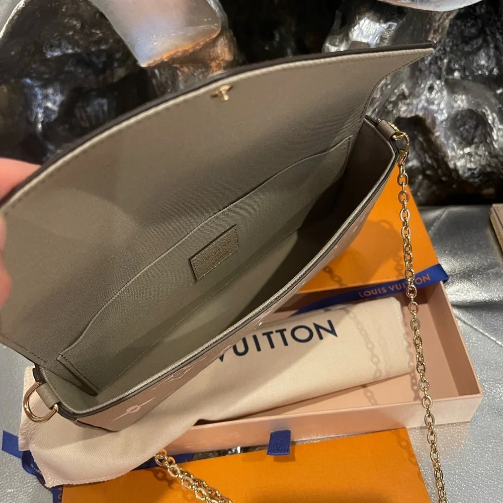 Louis Vuitton Taupe Bicolor Felicie - Picture 3 of 13